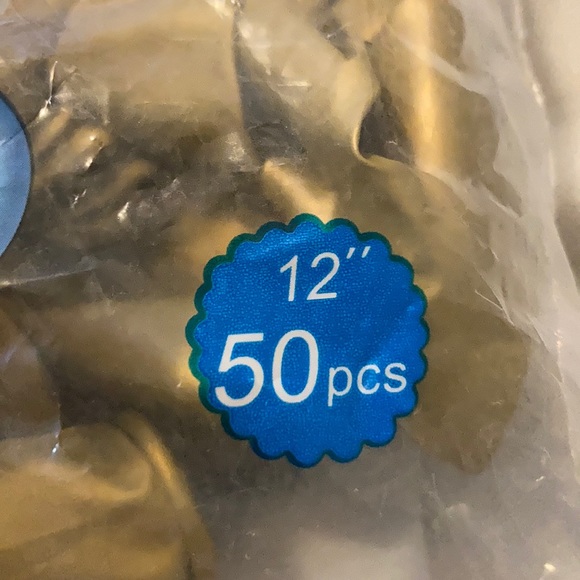 Gold balloons - Picture 3 of 4